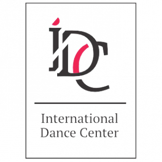 Логотип компании International Dance Center (IDC)